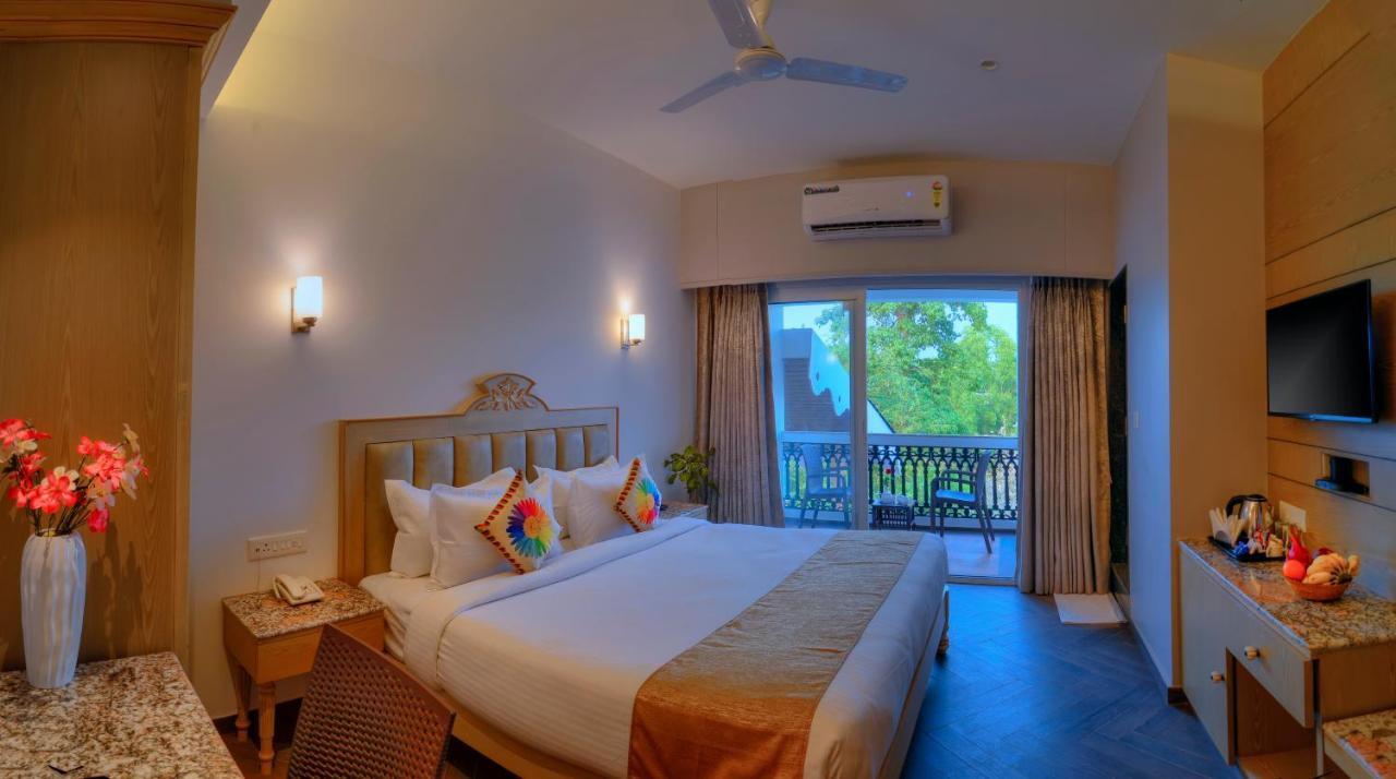 Treehouse Vega, A Boutique Marmagao